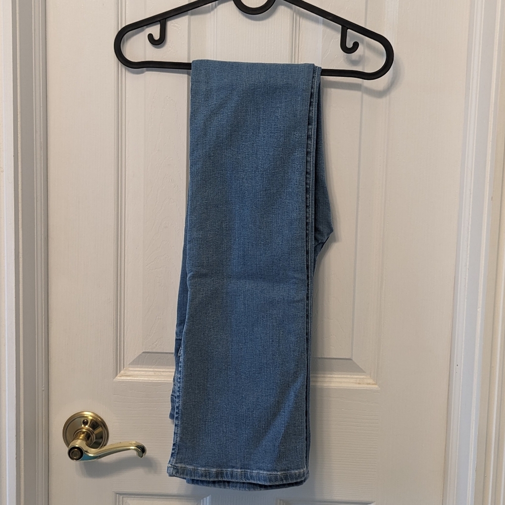 NWOT Frame Le super High Mini Boot Light Blue Denim Jeans
